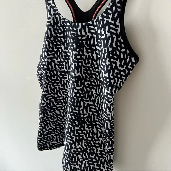 EB Lululemon Crossback Tank Top Black White Print Net Pop Mesh Back - Picture 11 of 16